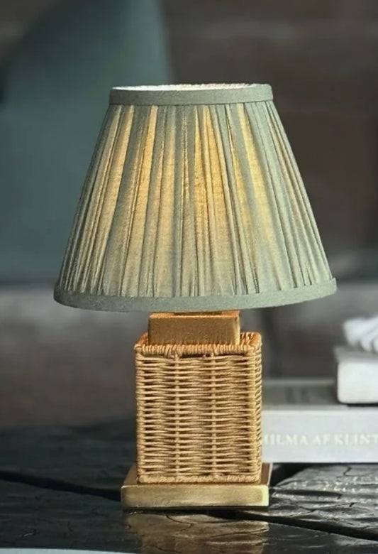 Genopladelig lampe